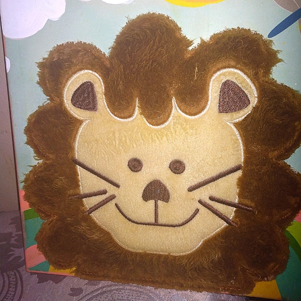 Lions head picture from canvas cute